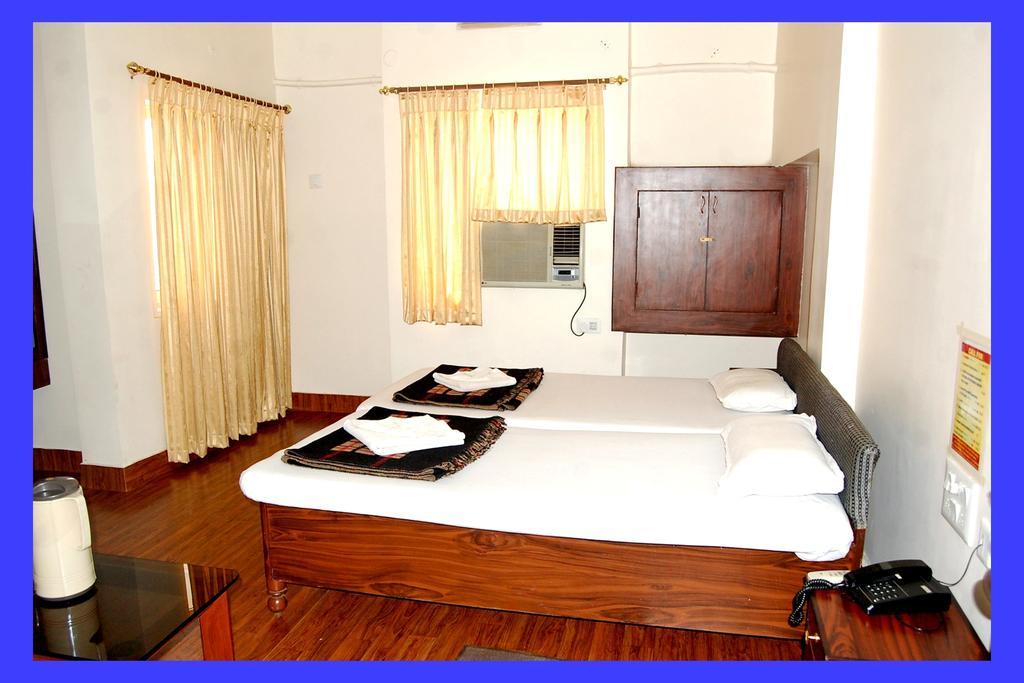 Hotel Kusum Bhilai Bilik gambar